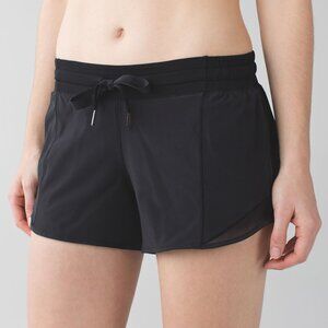 Lululemon Hotty Hot Black Running Shorts Low Rise 2.5" Inseam Size 6 OG version